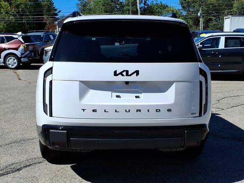 Glacial White Pearl 2027 Kia Telluride X-Line EX