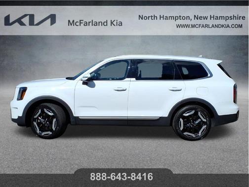 Glacial White Pearl 2023 Kia Telluride EX