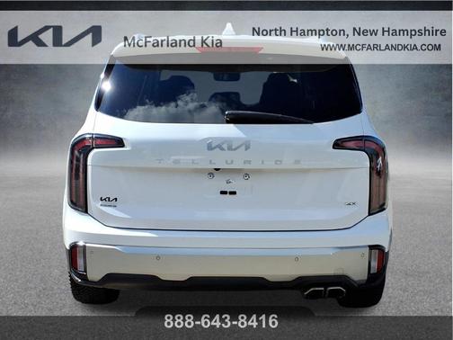 Glacial White Pearl 2023 Kia Telluride EX