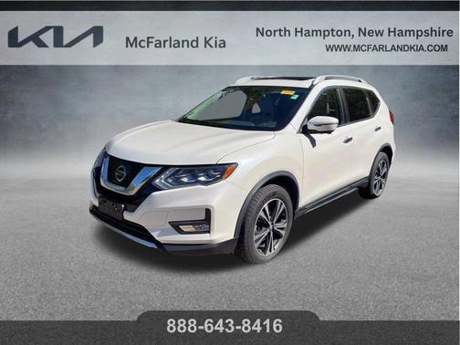 White 2017 Nissan Rogue SL