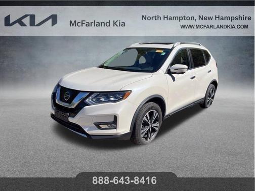 White 2017 Nissan Rogue SL