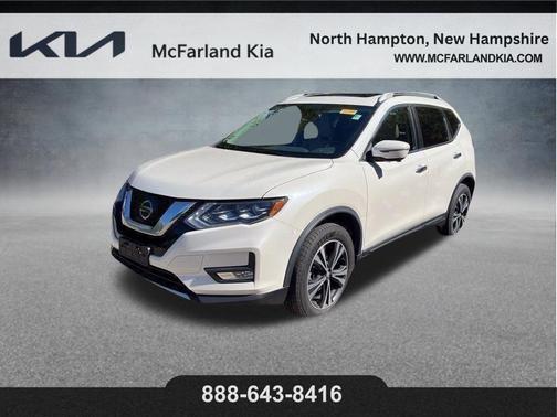 White 2017 Nissan Rogue SL