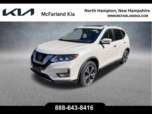 White 2017 Nissan Rogue SL
