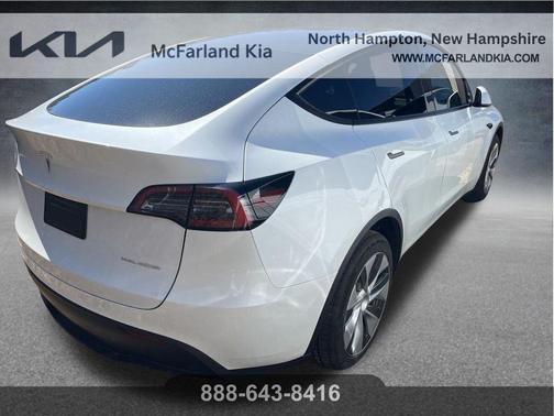 White 2023 Tesla Model Y Long Range