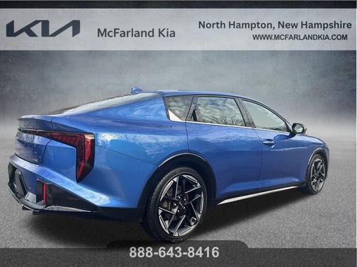 2025 Kia K4 GT-Line