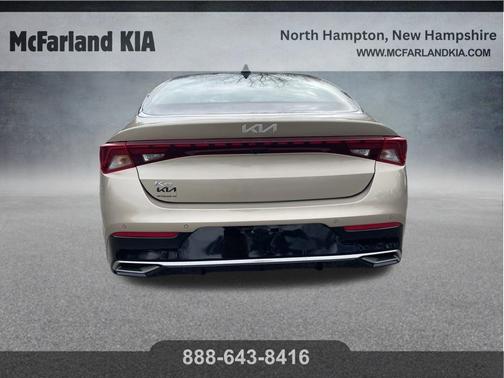 2022 Kia K5 EX