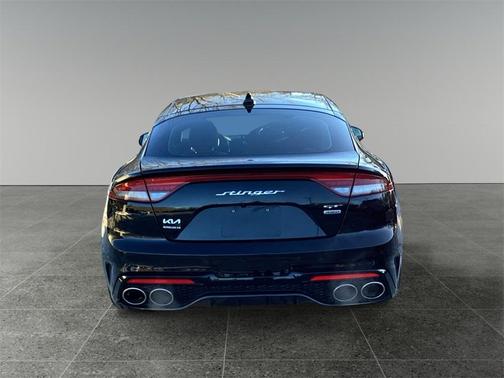 2022 Kia Stinger GT2