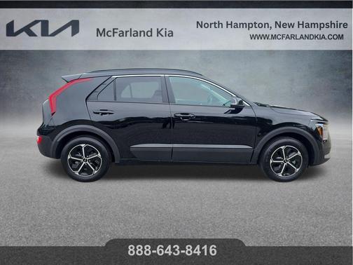 Aurora Black Pearl 2025 Kia Niro EX