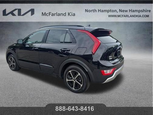 Aurora Black Pearl 2025 Kia Niro EX
