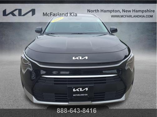 Aurora Black Pearl 2025 Kia Niro EX
