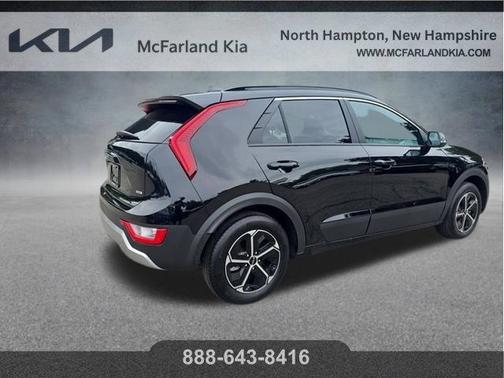 Aurora Black Pearl 2025 Kia Niro EX