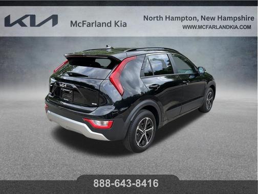 Aurora Black Pearl 2025 Kia Niro EX