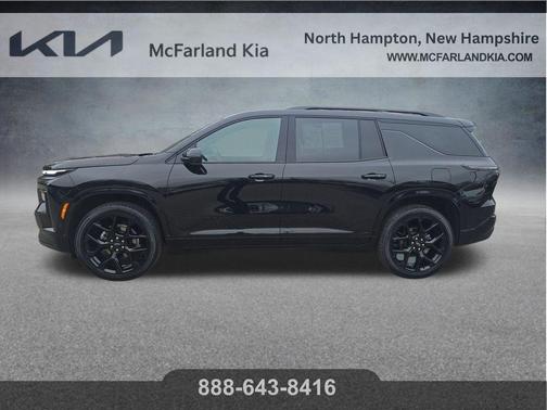 Mosaic Black Metallic 2025 Chevrolet Traverse RS