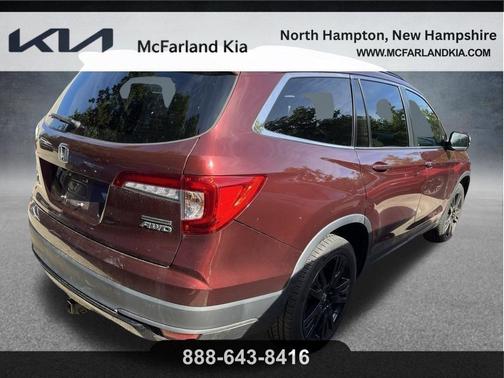 Deep Scarlet Pearl 2022 Honda Pilot Special Edition
