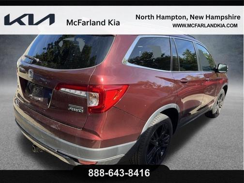 Deep Scarlet Pearl 2022 Honda Pilot Special Edition
