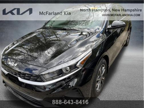 Aurora Black Pearl 2023 Kia Forte LXS