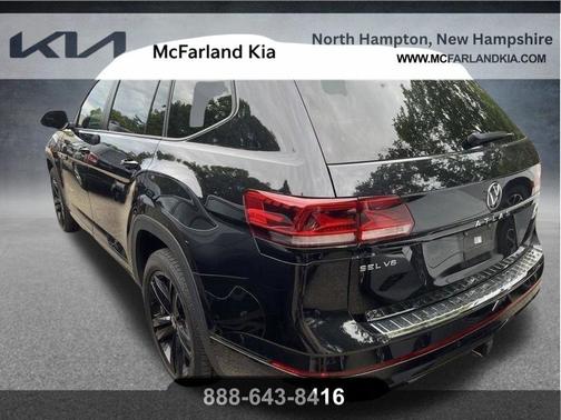 Deep Black Pearl Effect 2022 Volkswagen Atlas 3.6 V6 SEL R-Line Black