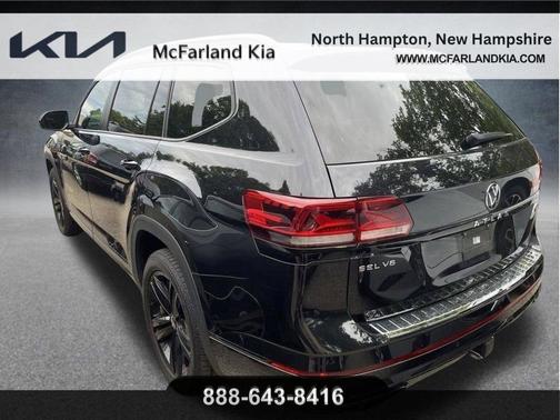 Deep Black Pearl Effect 2022 Volkswagen Atlas 3.6 V6 SEL R-Line Black