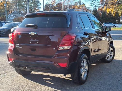 Crimson Metallic 2017 Chevrolet Trax LT