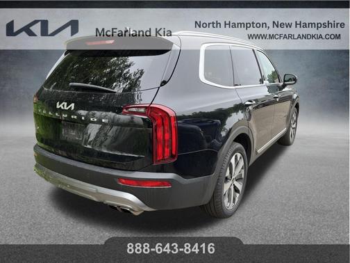 Ebony Black 2022 Kia Telluride S