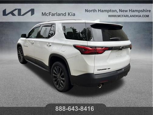 Summit White 2023 Chevrolet Traverse RS