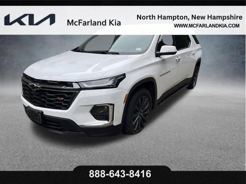 Summit White 2023 Chevrolet Traverse RS