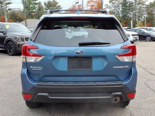Horizon Blue Pearl 2023 Subaru Forester Limited