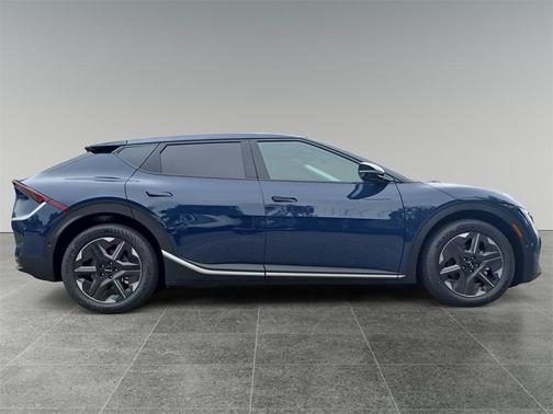 2025 Kia EV6 Light Long Range