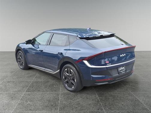 2025 Kia EV6 Light Long Range