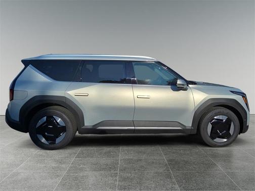 2026 Kia EV9 Wind