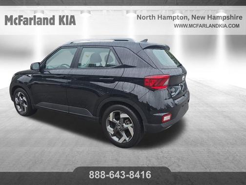 2022 Hyundai VENUE SEL