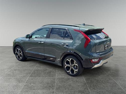 2025 Kia Niro Plug-In Hybrid SX Touring