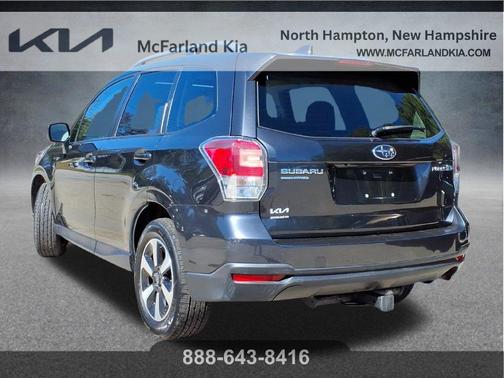 Dark Gray Metallic 2018 Subaru Forester 2.5i Premium