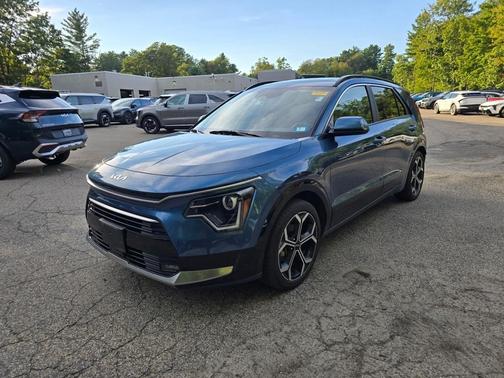 2024 Kia Niro EX Touring