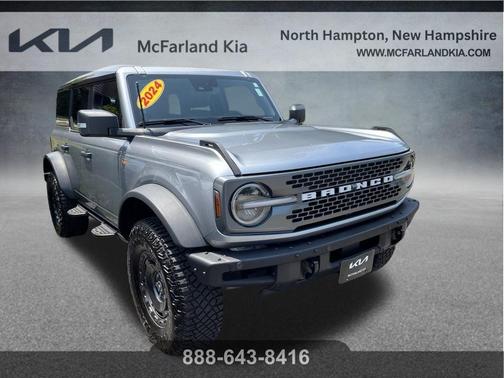 Silver Metallic 2024 Ford Bronco Badlands