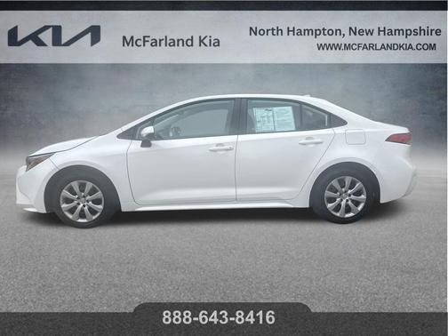 White 2022 Toyota Corolla LE