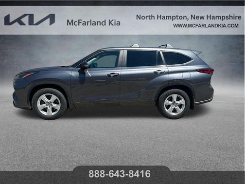 Magnetic Gray Metallic 2023 Toyota Highlander Hybrid LE