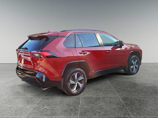 2021 Toyota RAV4 Prime SE