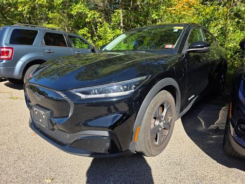 2022 Ford Mustang Mach-E Select