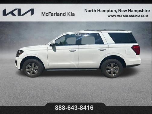 Oxford White 2023 Ford Expedition XLT