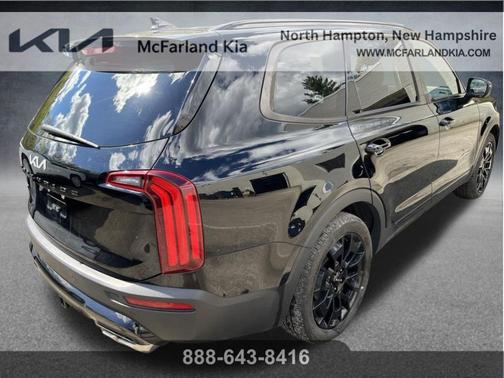 Ebony Black 2022 Kia Telluride EX