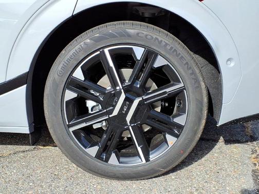Wolf Gray 2026 Kia EV6 GT-Line