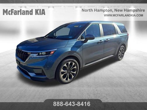 2023 Kia Carnival EX