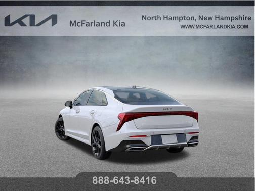 Snow White Pearl 2026 Kia K5 GT-Line