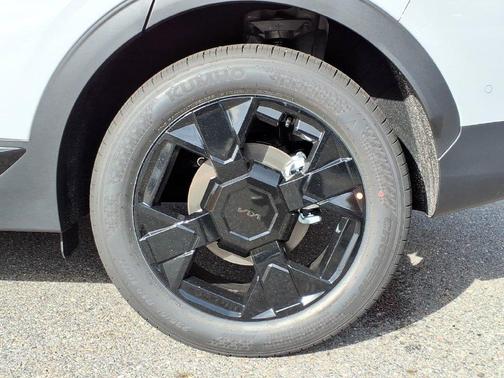 Wolf Gray 2027 Kia Sportage Hybrid X-Line