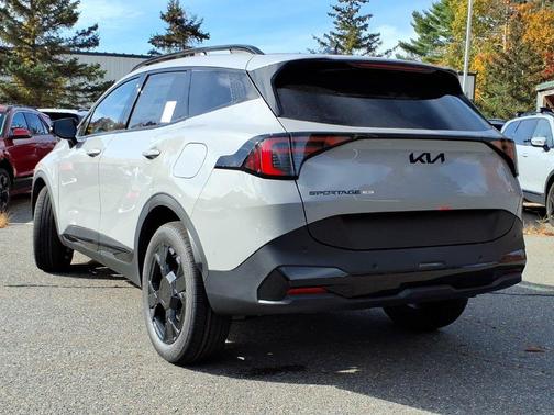 Wolf Gray 2027 Kia Sportage Hybrid X-Line