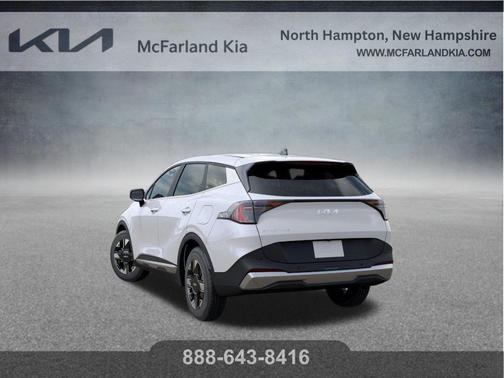 Snow White Pearl 2026 Kia Sportage LX