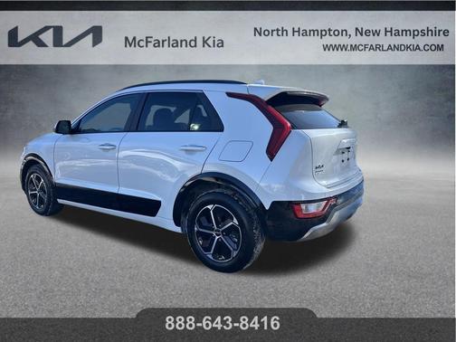 2024 Kia Niro SX