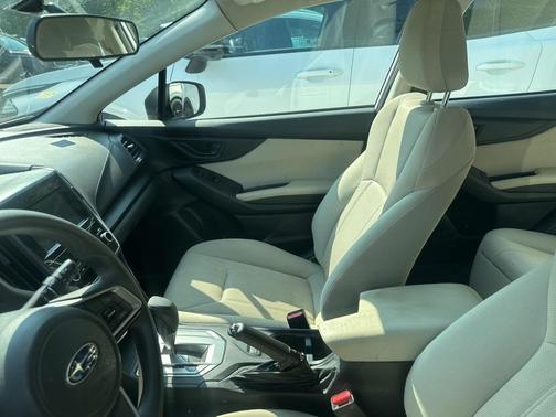2018 Subaru Impreza 2.0i