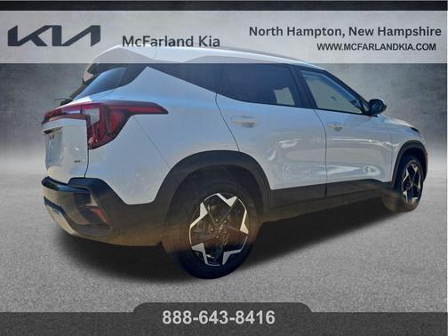 Snow White Pearl 2025 Kia Seltos S
